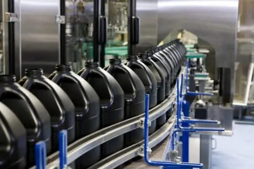 Daily chemical and liquid fertilizer filling line for bottles with caps pumps and labels