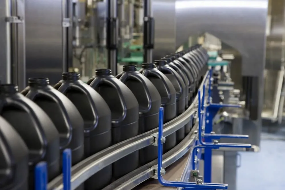 Daily chemical and liquid fertilizer filling line